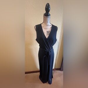 Leota v-neck, sleeveless, classic, black dress, XXL, NWT | offer in description